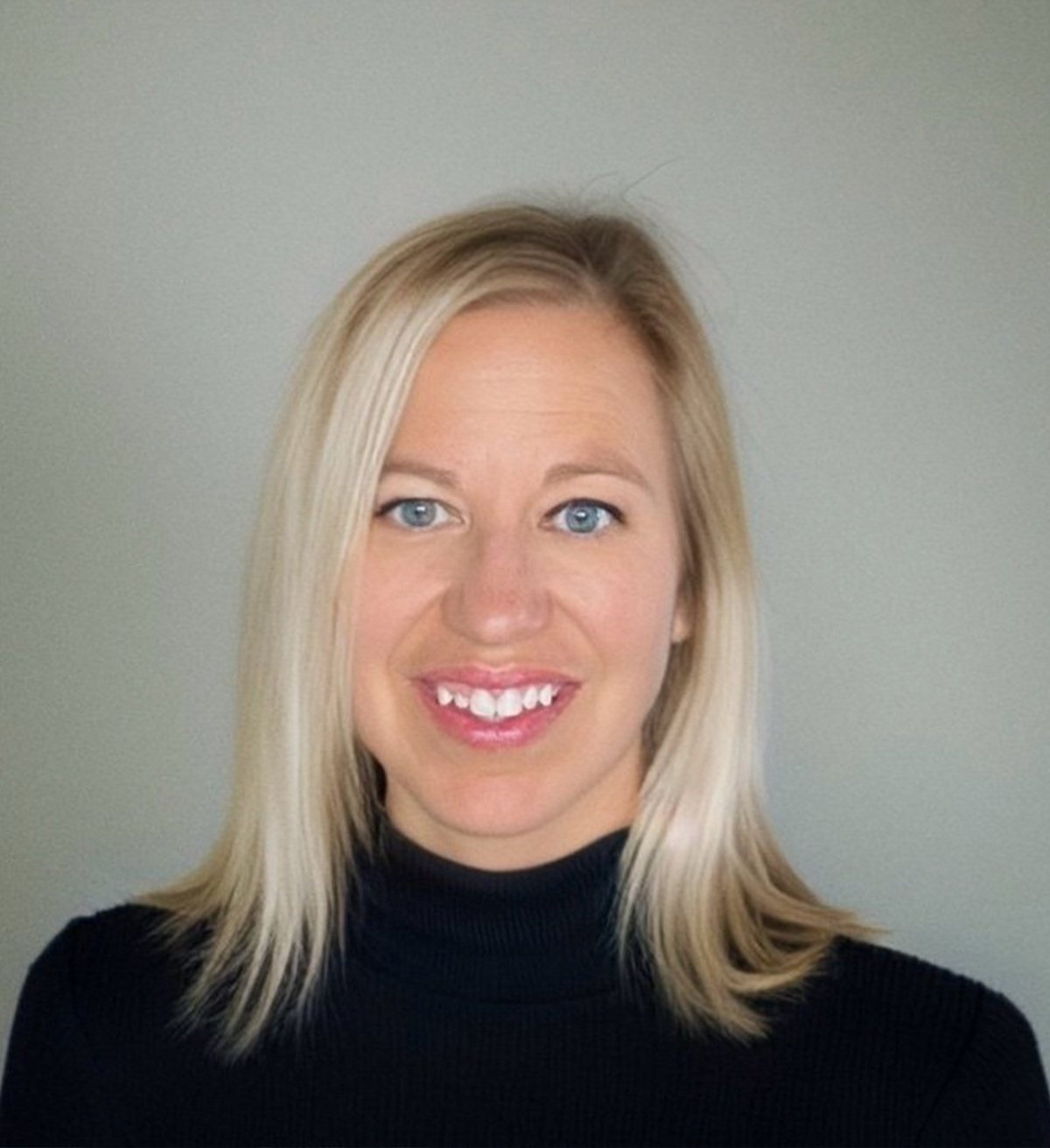 Picture of Board Member Mandy Via